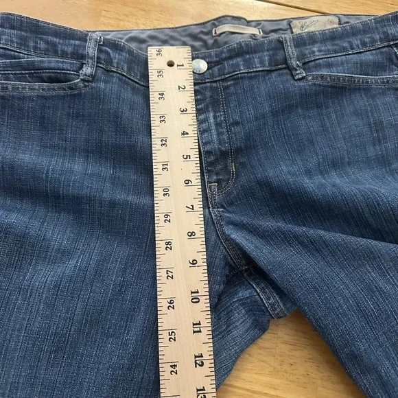 GAP Limited Edition Women's Jeans Medium Wash Straight Leg Size‎ 16 - Picture 7 of 11